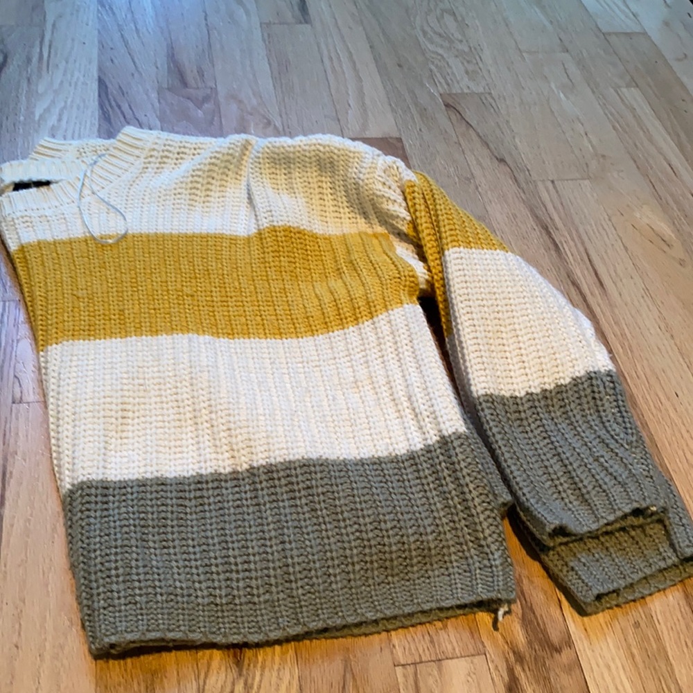 Cropped striped sweater